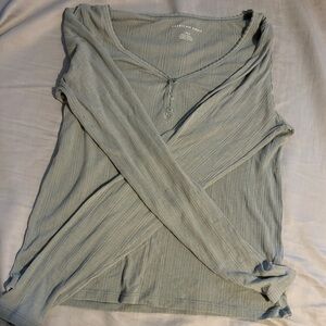 American eagle long sleeve top